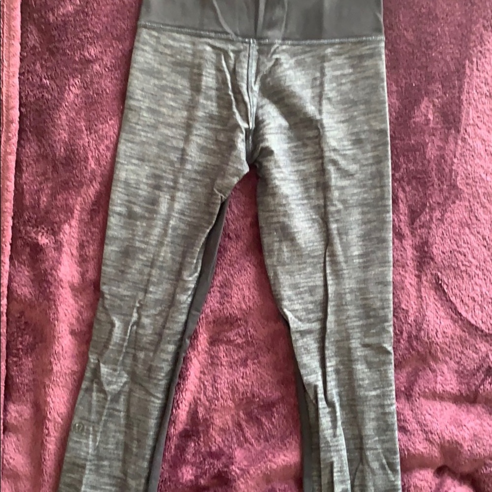 Straight leg yoga pants